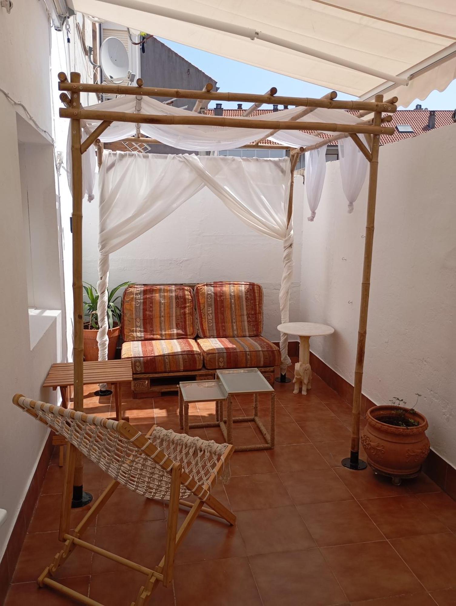 Appartement Avec Terrasse Santona Exterior photo