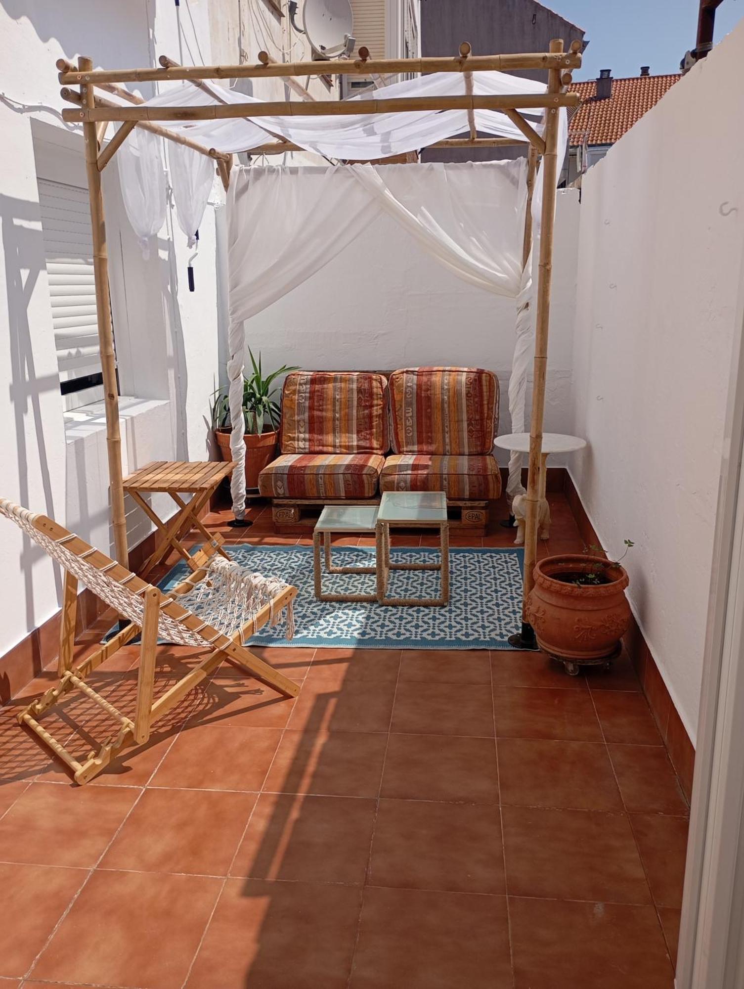 Appartement Avec Terrasse Santona Exterior photo